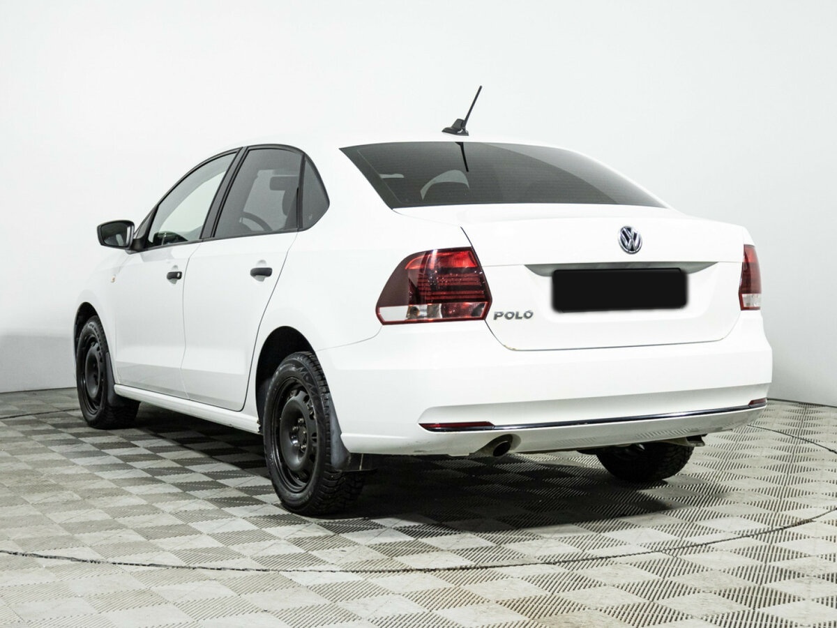 Volkswagen Polo б/у, 2019, Автоматическая. Фото: #6