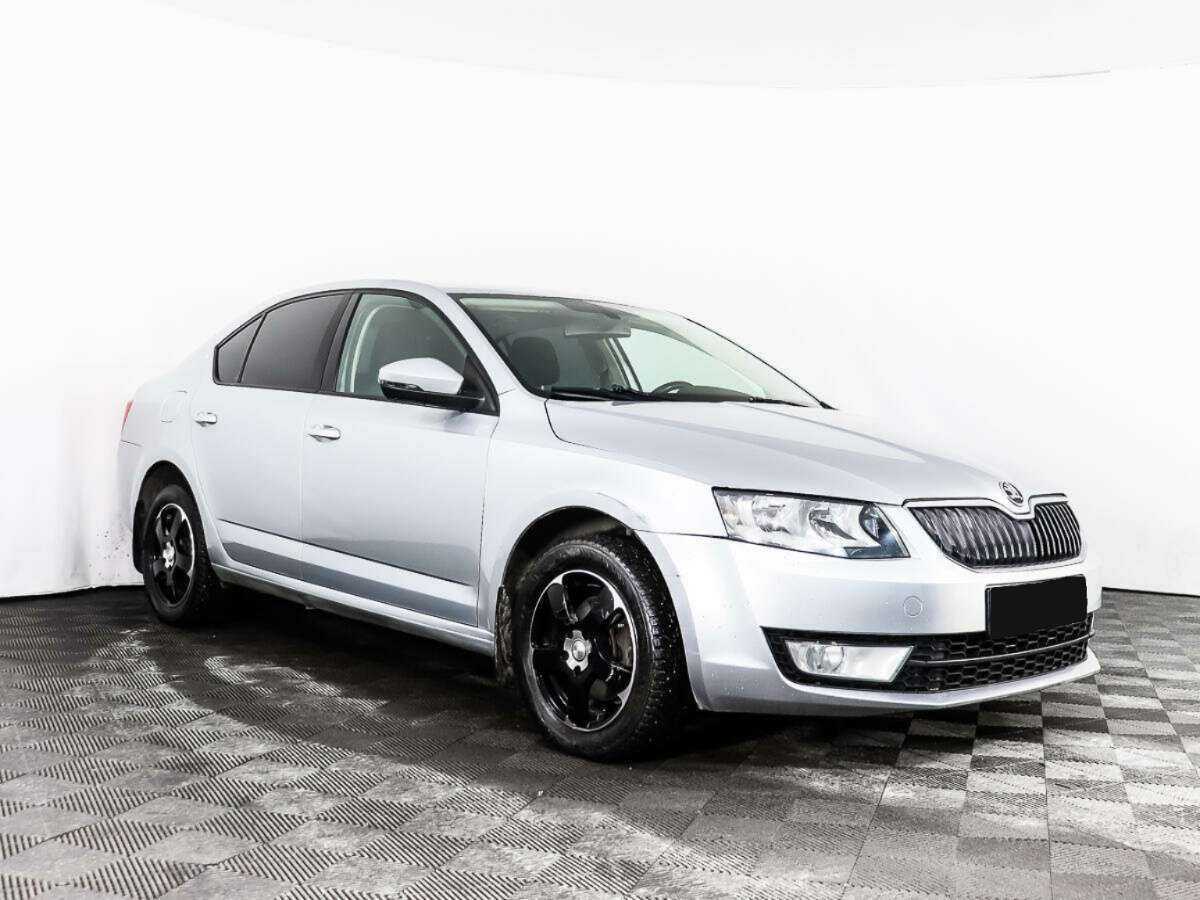 Skoda Octavia б/у, 2015, Роботизированная. Фото: #2