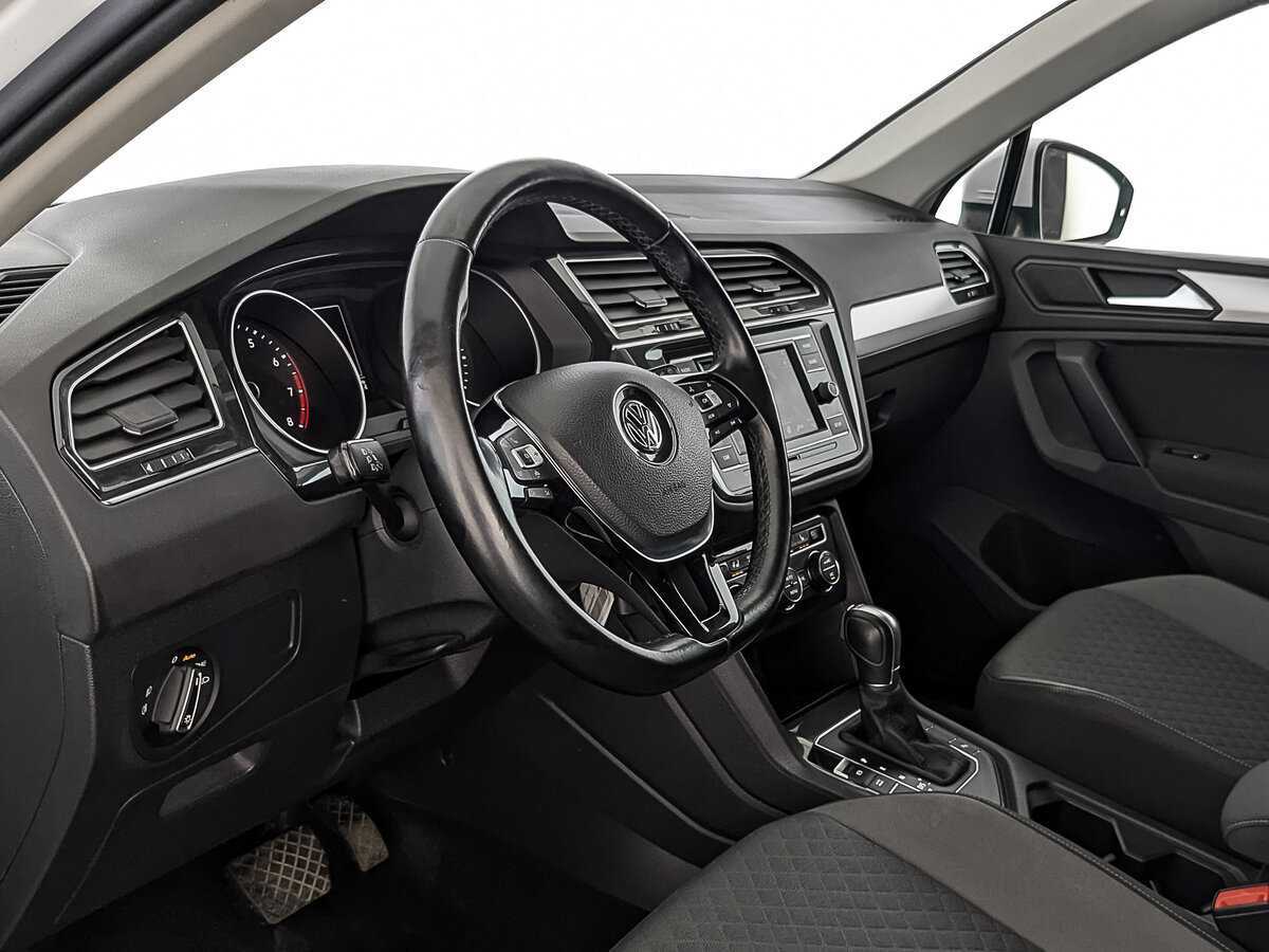 Volkswagen Tiguan б/у, 2018, Роботизированная. Фото: #12