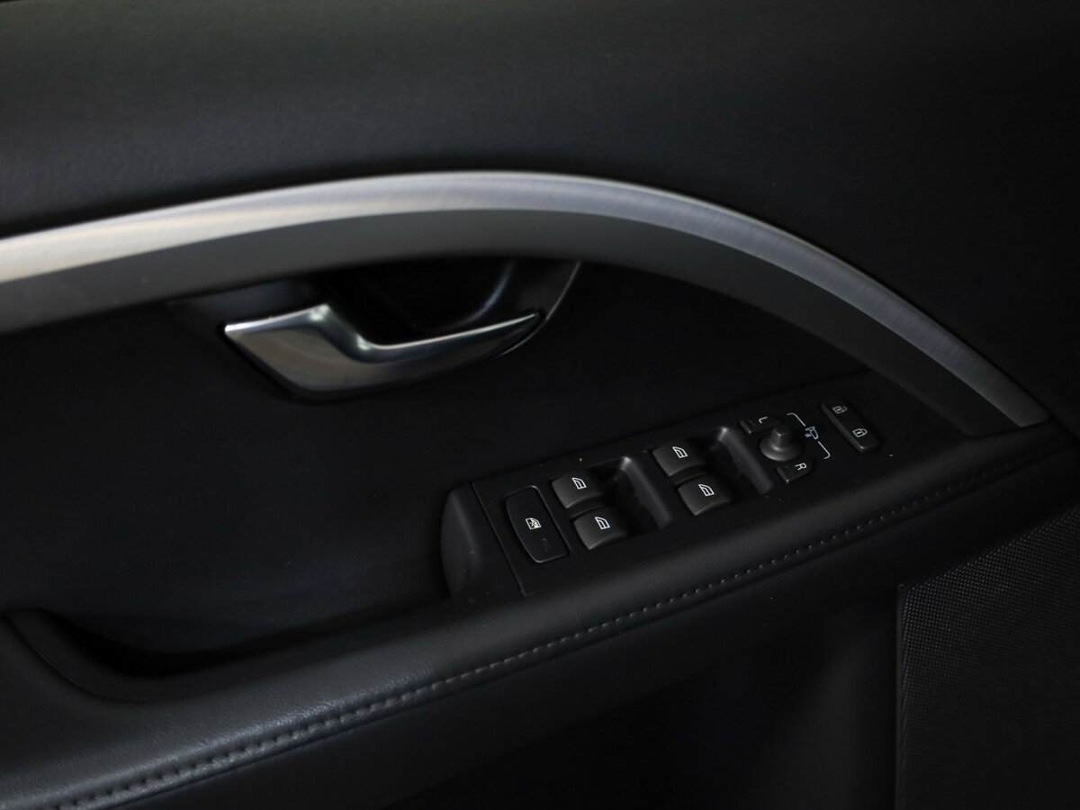 Volvo XC70 б/у, 2012, Автоматическая. Фото: #21