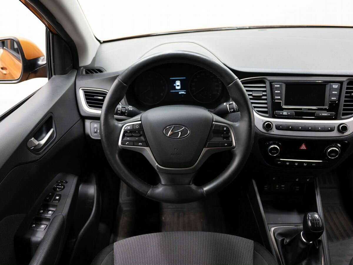 Hyundai Solaris б/у, 2018, Механическая. Фото: #13