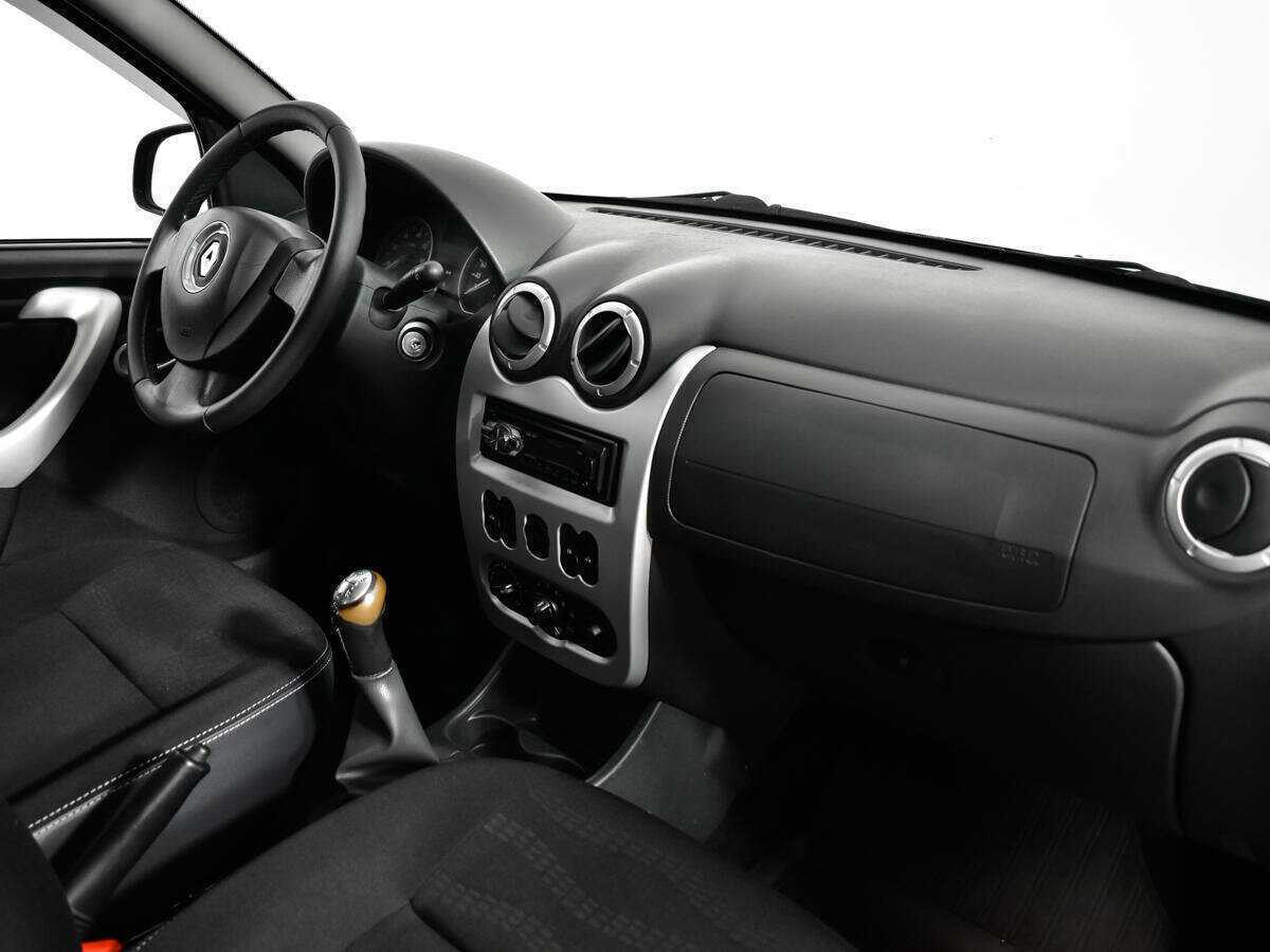 Renault Sandero б/у, 2012, Механическая. Фото: #8