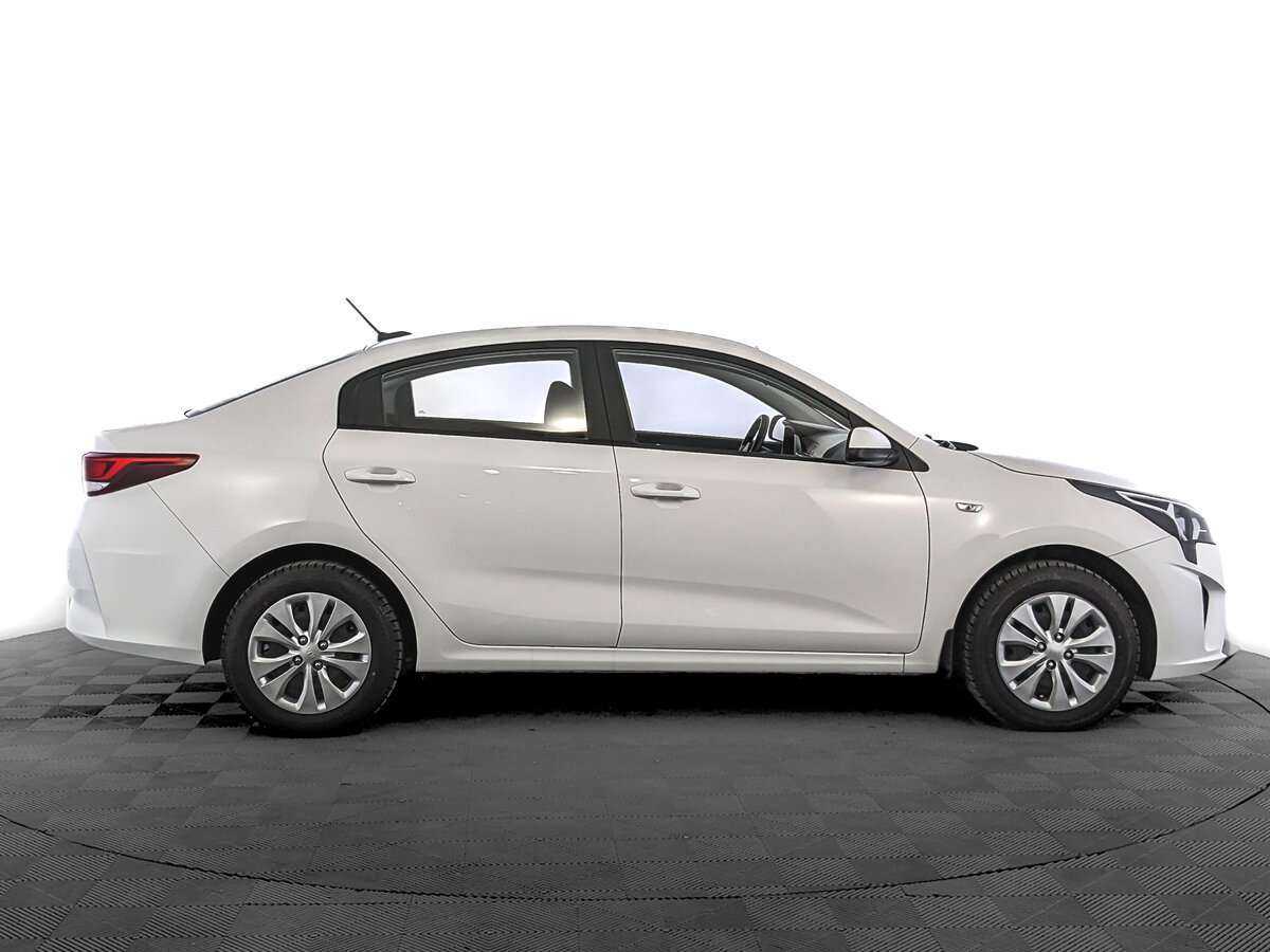 Kia Rio б/у, 2021, Автоматическая. Фото: #3