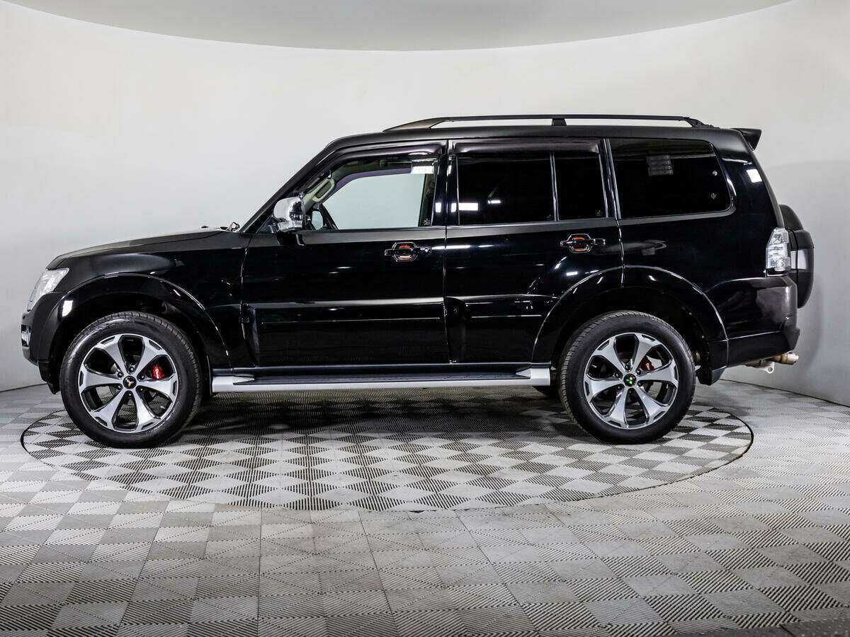 Mitsubishi Pajero б/у, 2015, Автоматическая. Фото: #7