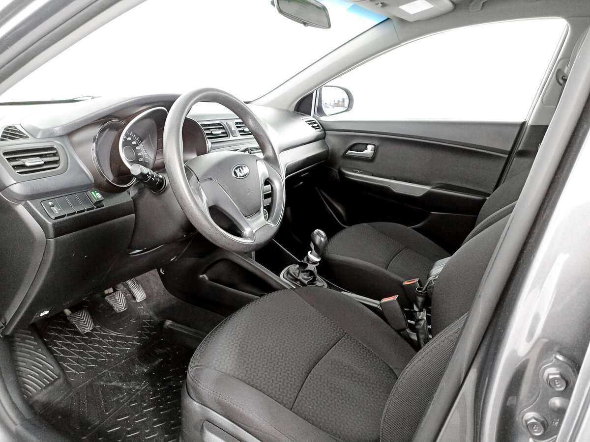 Kia Rio б/у, 2016, Механическая. Фото: #11