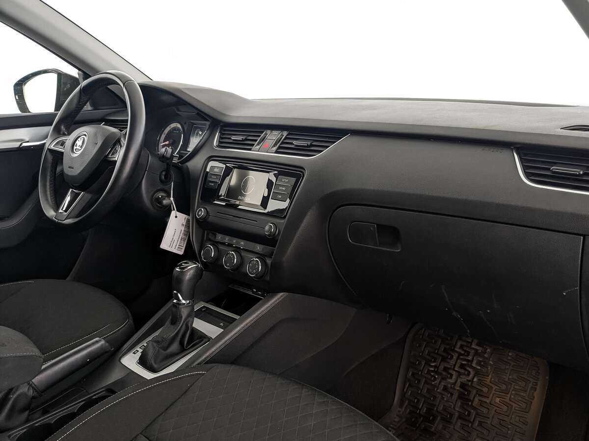 Skoda Octavia б/у, 2016, Роботизированная. Фото: #12