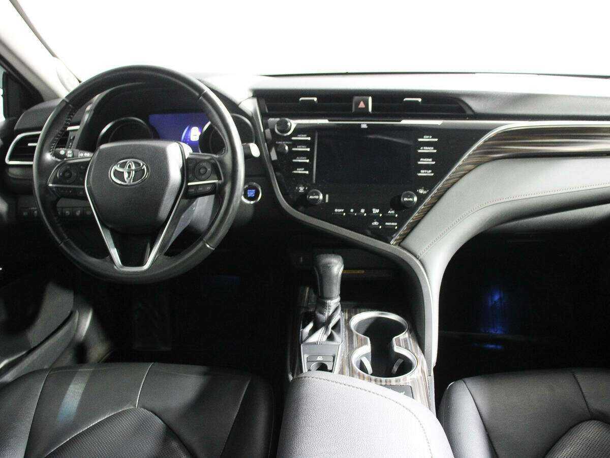 Toyota Camry б/у, 2018, Автоматическая. Фото: #8
