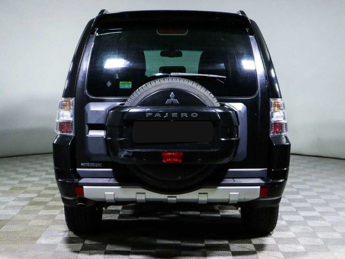 Mitsubishi Pajero б/у, 2013, Автоматическая. Фото: #4