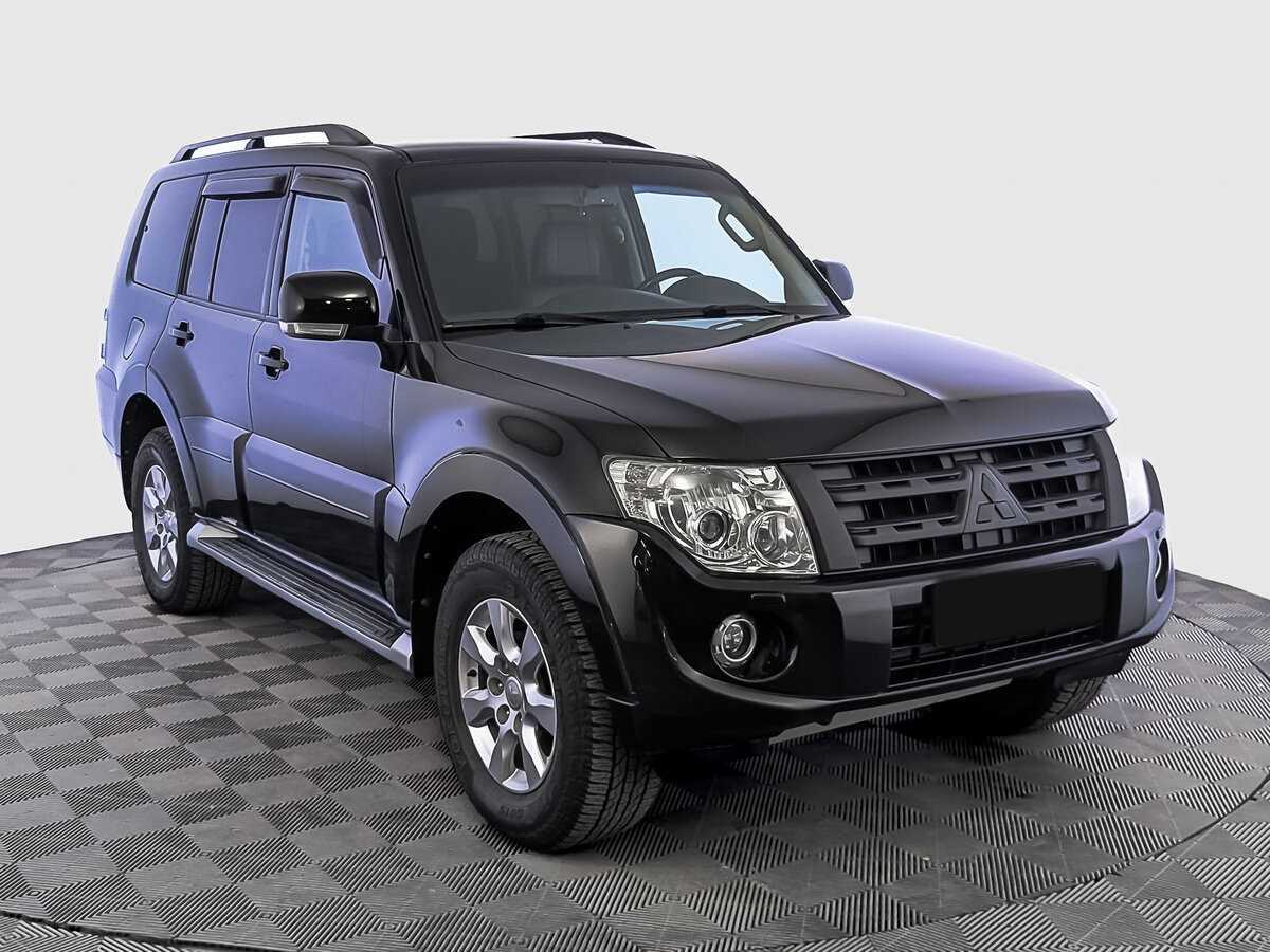 Mitsubishi Pajero б/у, 2013, Автоматическая. Фото: #2