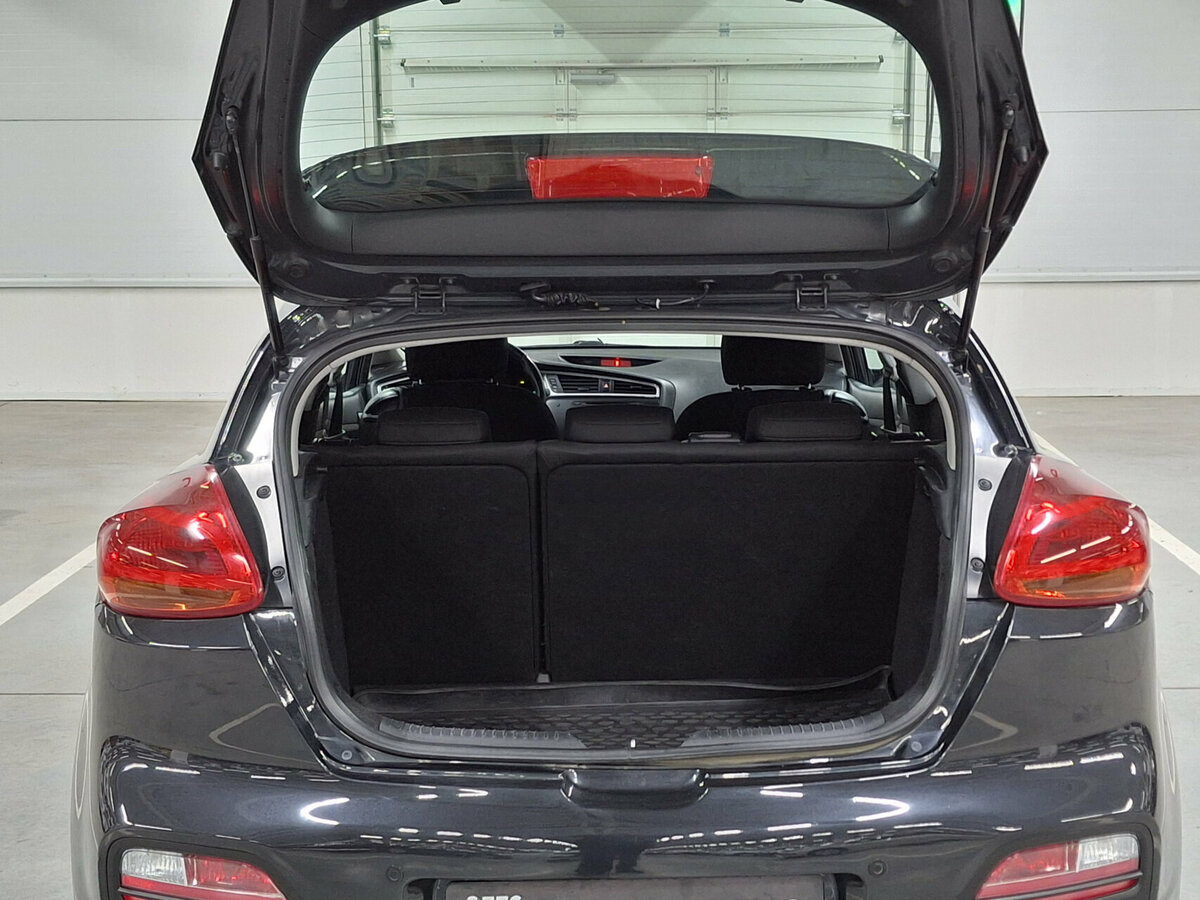 Kia Ceed б/у, 2015, Автоматическая. Фото: #9