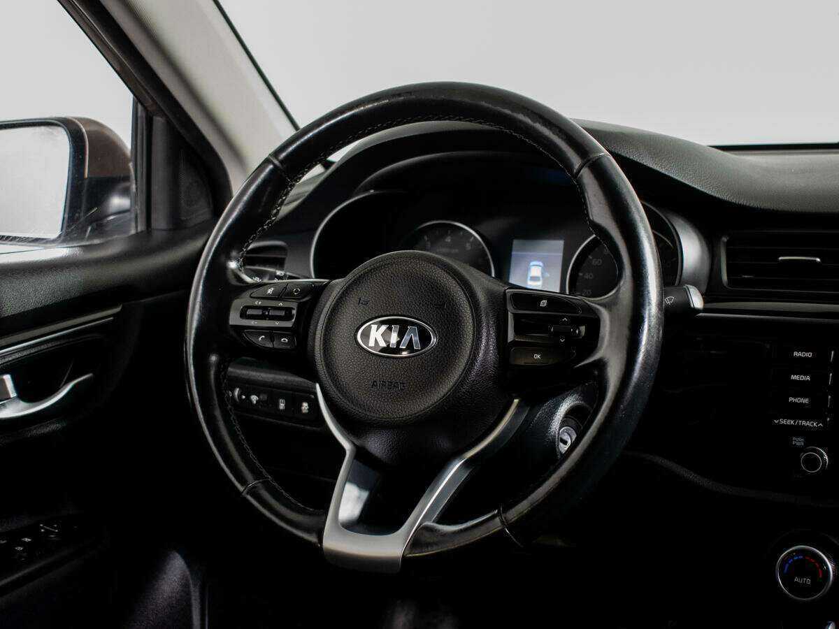 Kia Rio б/у, 2017, Автоматическая. Фото: #9