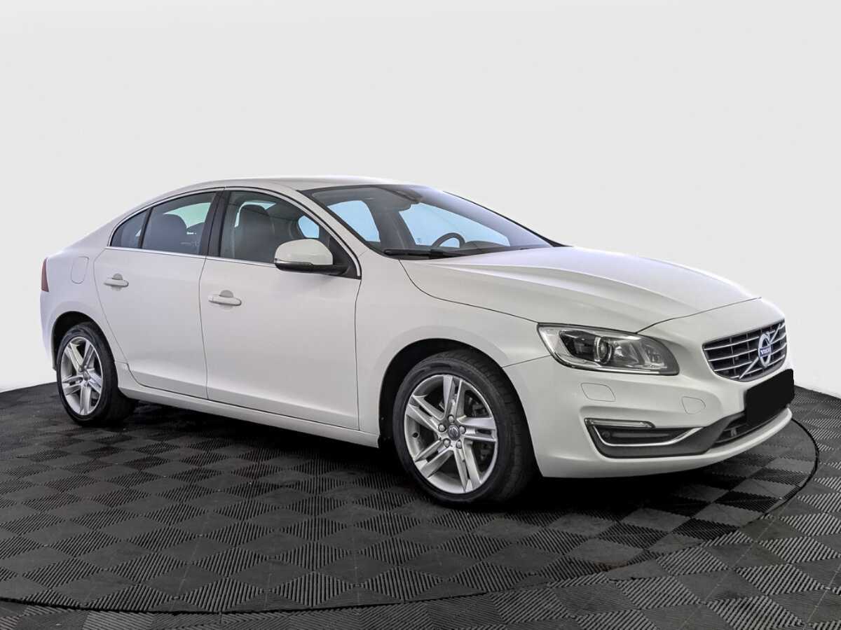 Volvo S60 б/у, 2016, Автоматическая. Фото: #2