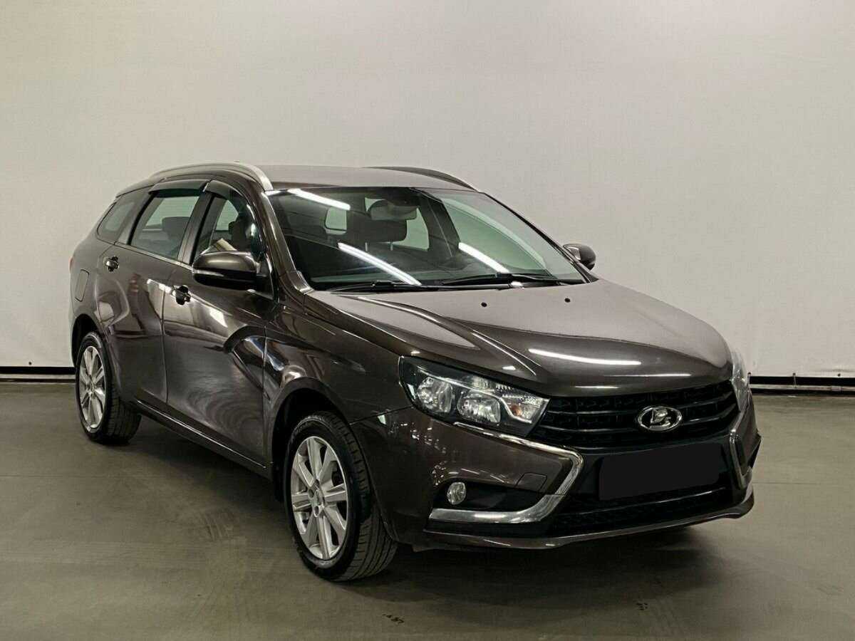 Lada (ВАЗ) Vesta б/у, 2019, Механическая. Фото: #2