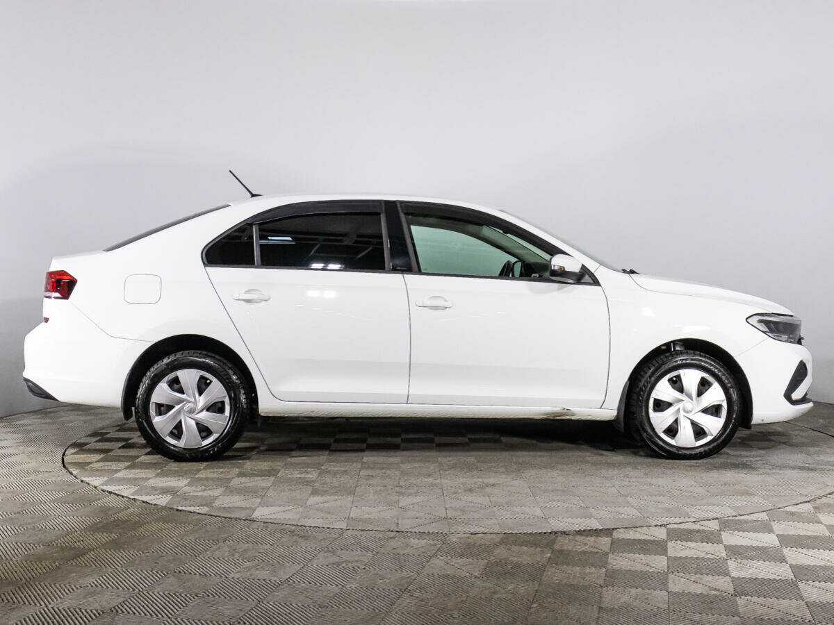 Volkswagen Polo б/у, 2021, Автоматическая. Фото: #3