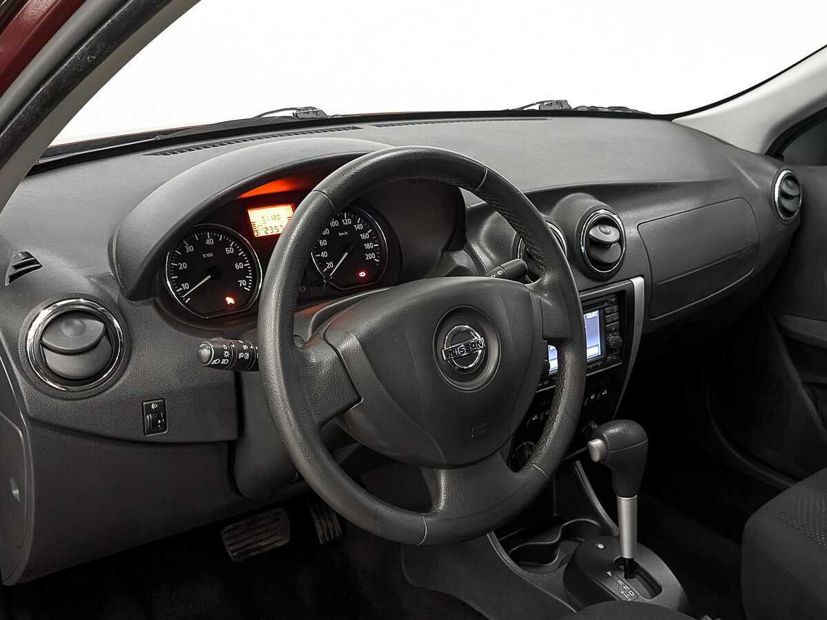 Nissan Almera б/у, 2014, Автоматическая. Фото: #14