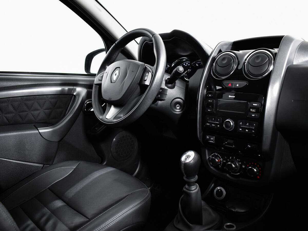 Renault Duster б/у, 2017, Механическая. Фото: #8