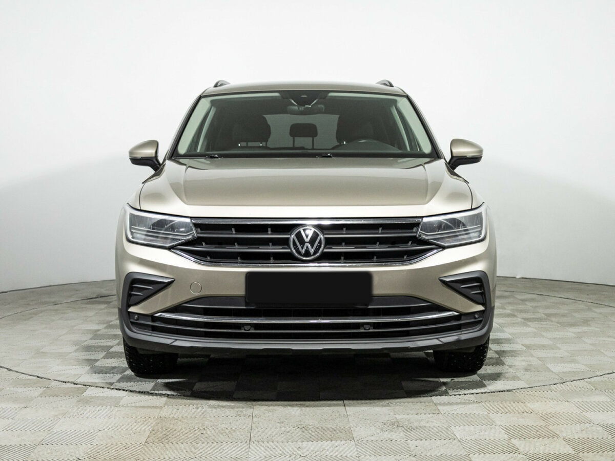 Volkswagen Tiguan б/у, 2021, Роботизированная. Фото: #1