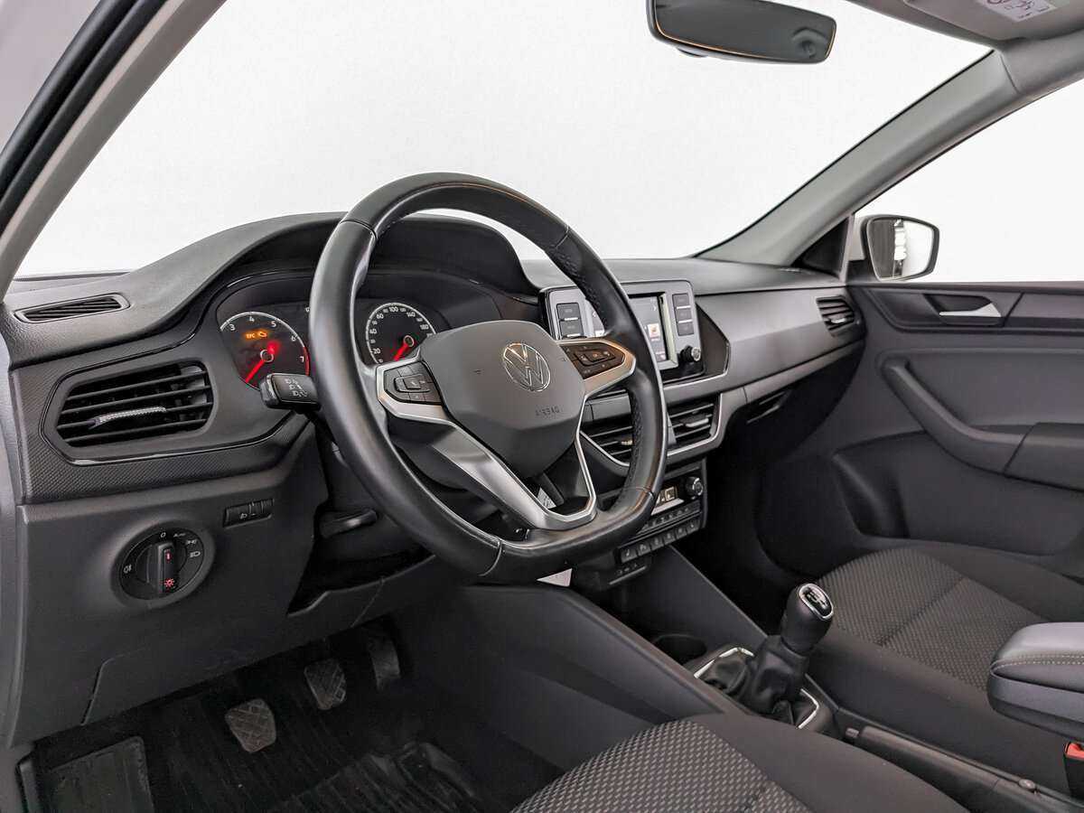 Volkswagen Polo б/у, 2020, Механическая. Фото: #14