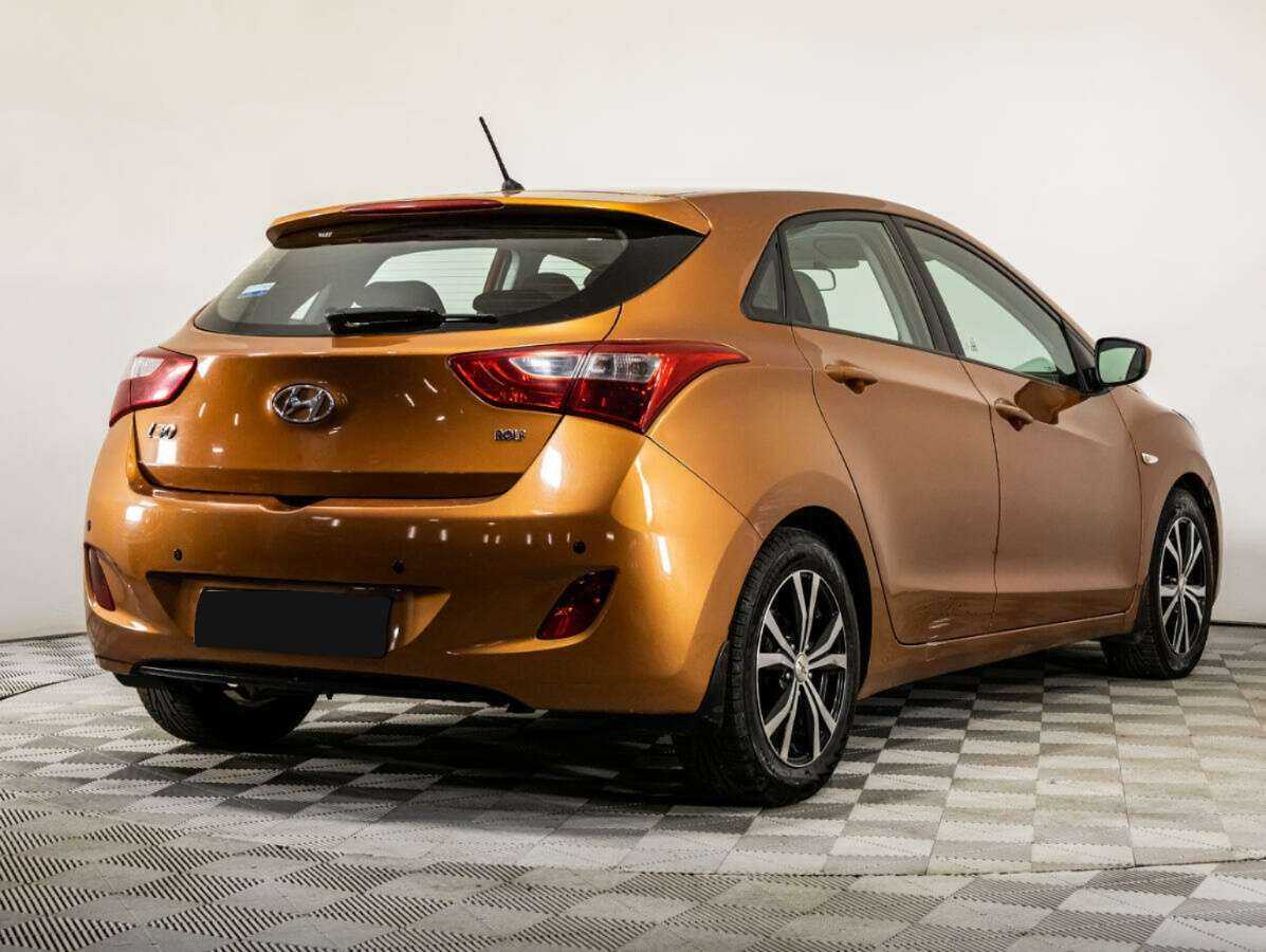 Hyundai i30 б/у, 2016, Автоматическая. Фото: #4