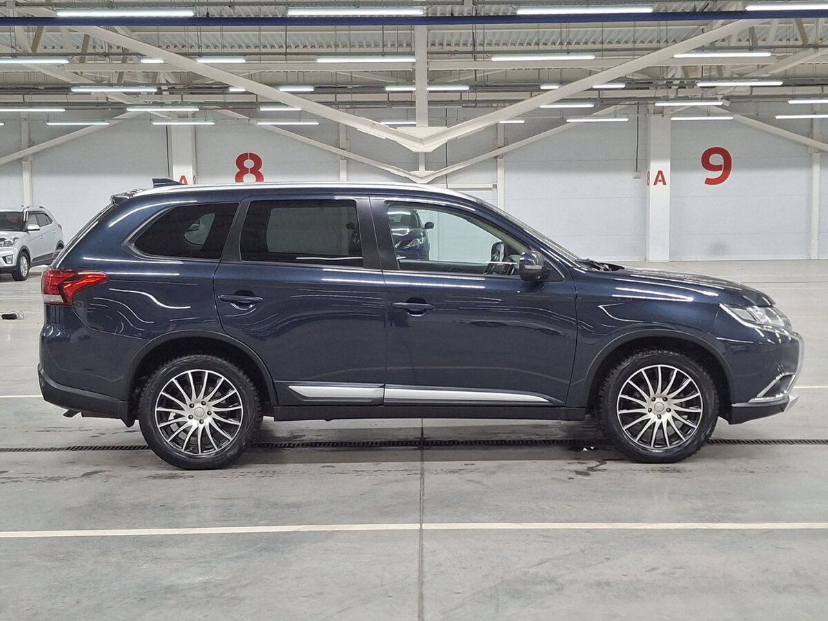 Mitsubishi Outlander б/у, 2017, Вариатор. Фото: #3
