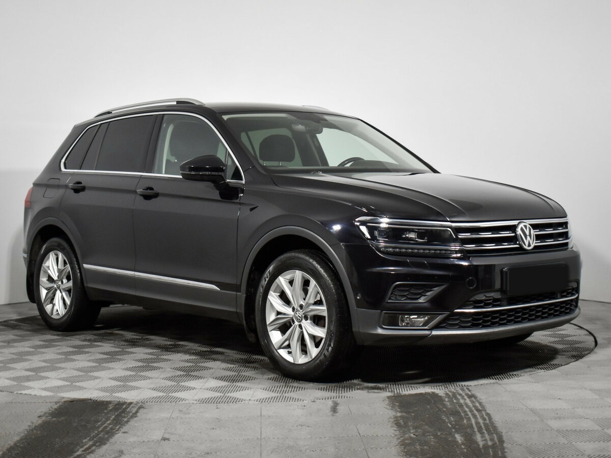 Volkswagen Tiguan б/у, 2017, Роботизированная. Фото: #2