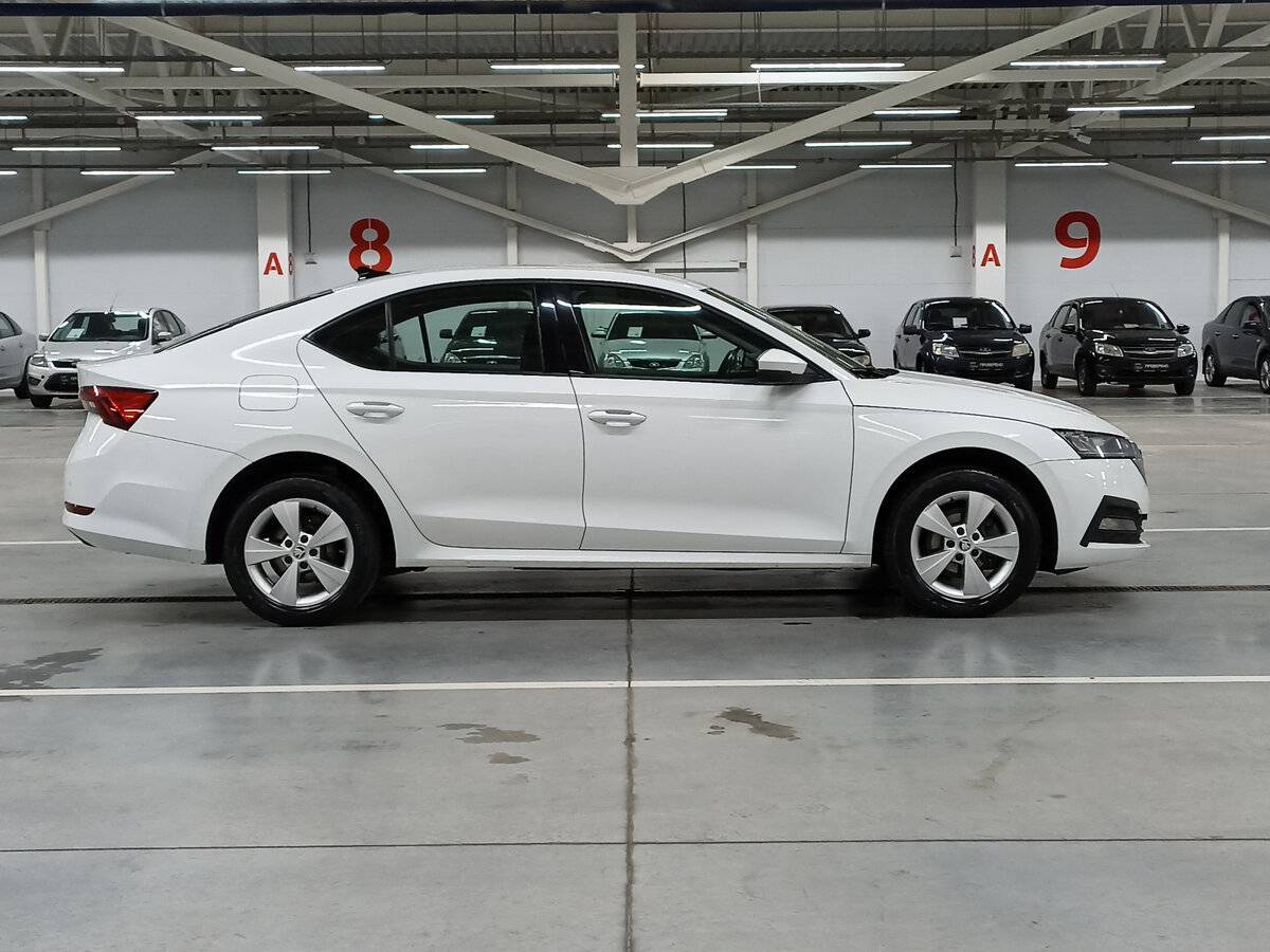 Skoda Octavia б/у, 2021, Автоматическая. Фото: #3