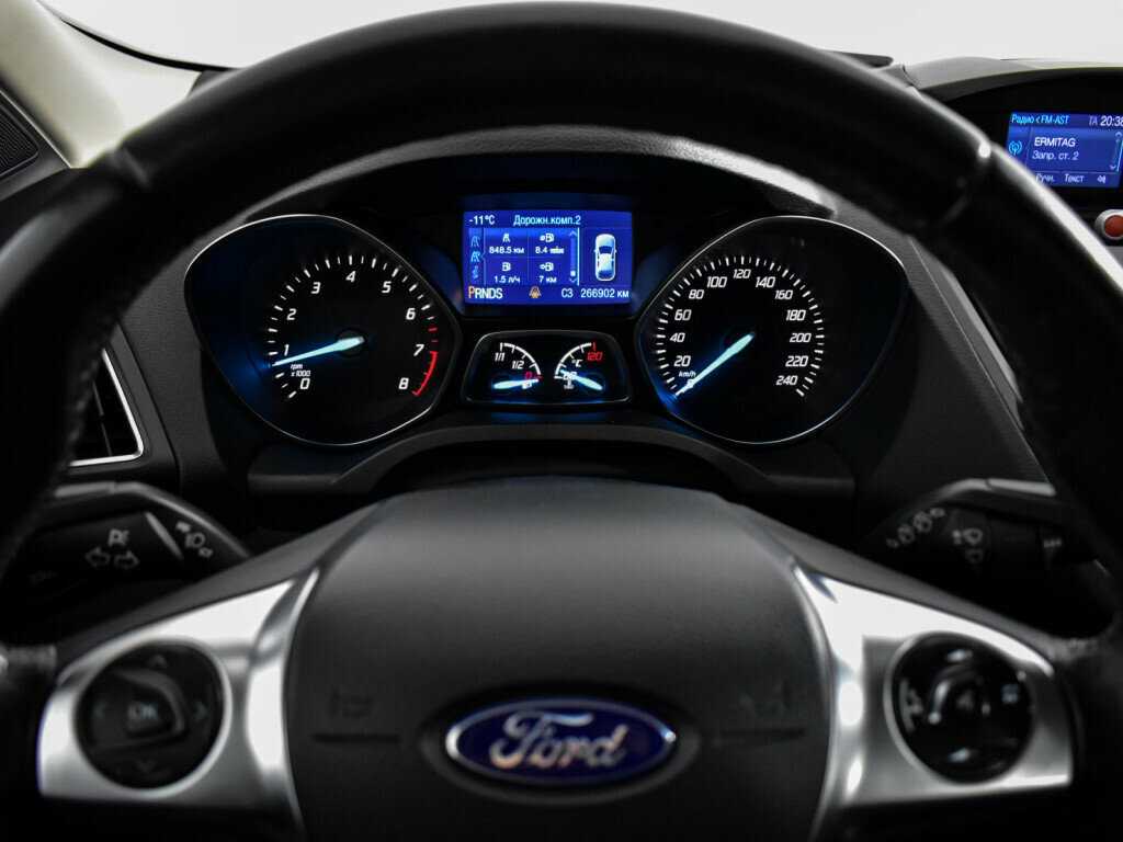Ford Kuga б/у, 2016, Автоматическая. Фото: #18