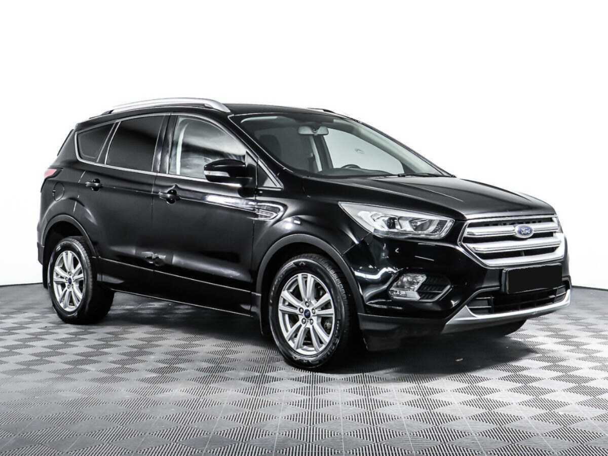 Ford Kuga б/у, 2017, Автоматическая. Фото: #2