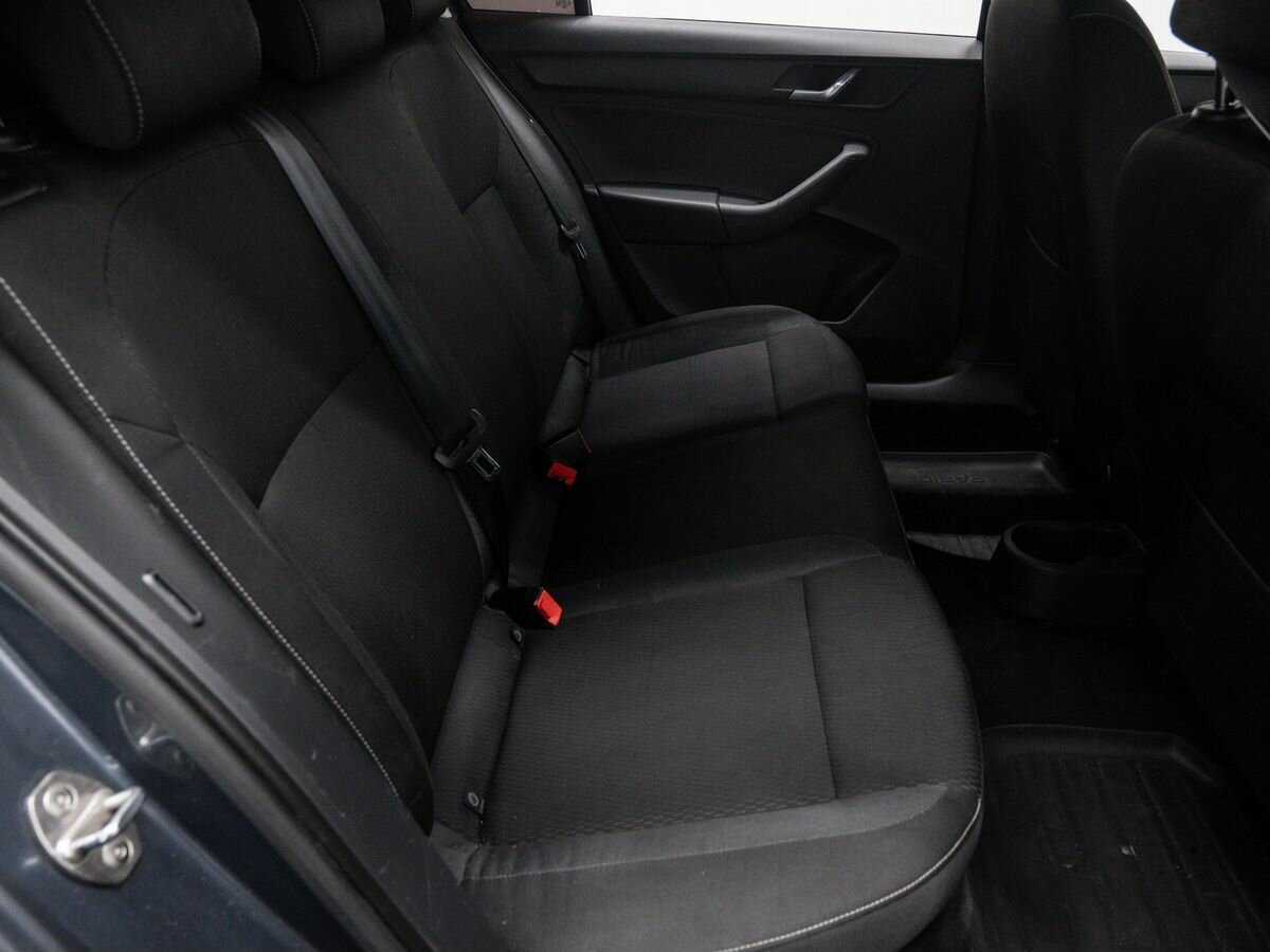 Skoda Rapid б/у, 2014, Механическая. Фото: #9