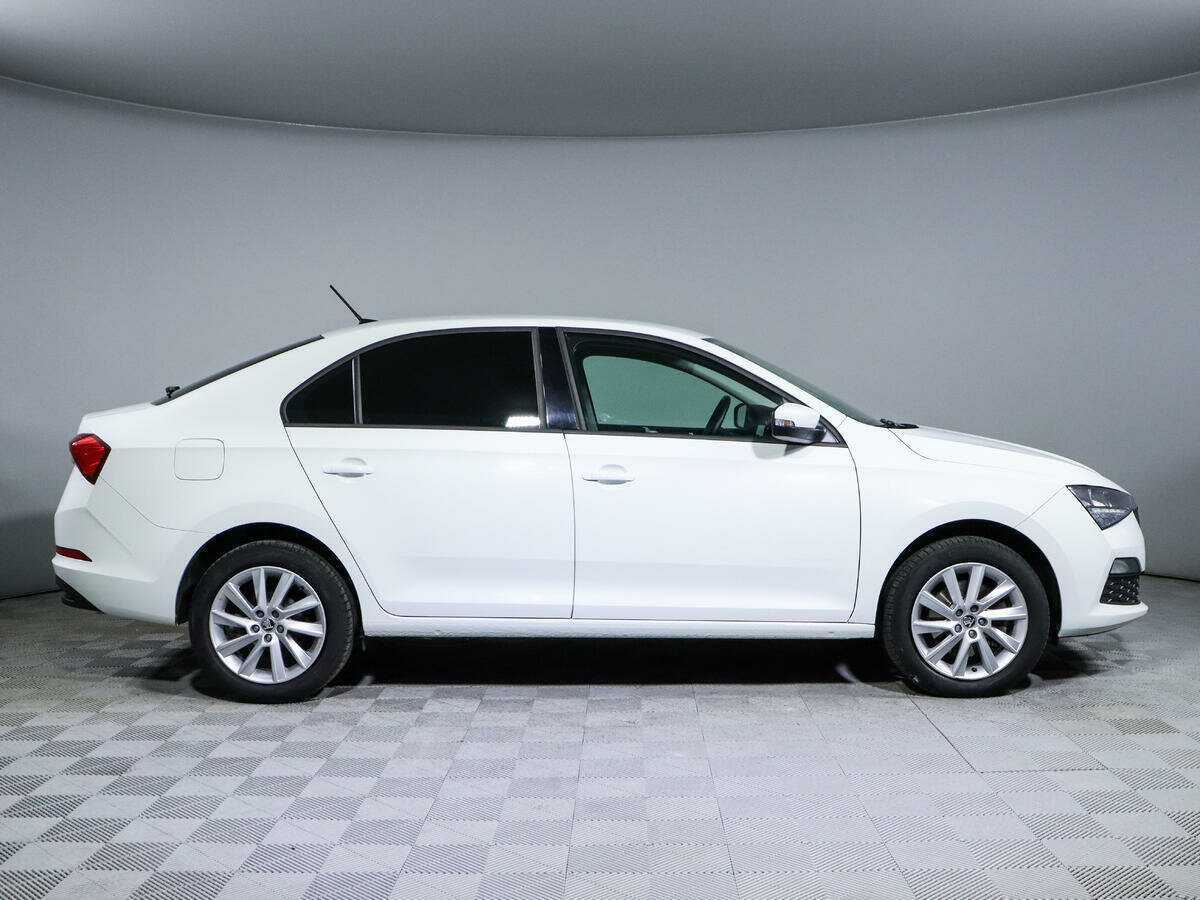 Skoda Rapid б/у, 2021, Автоматическая. Фото: #3