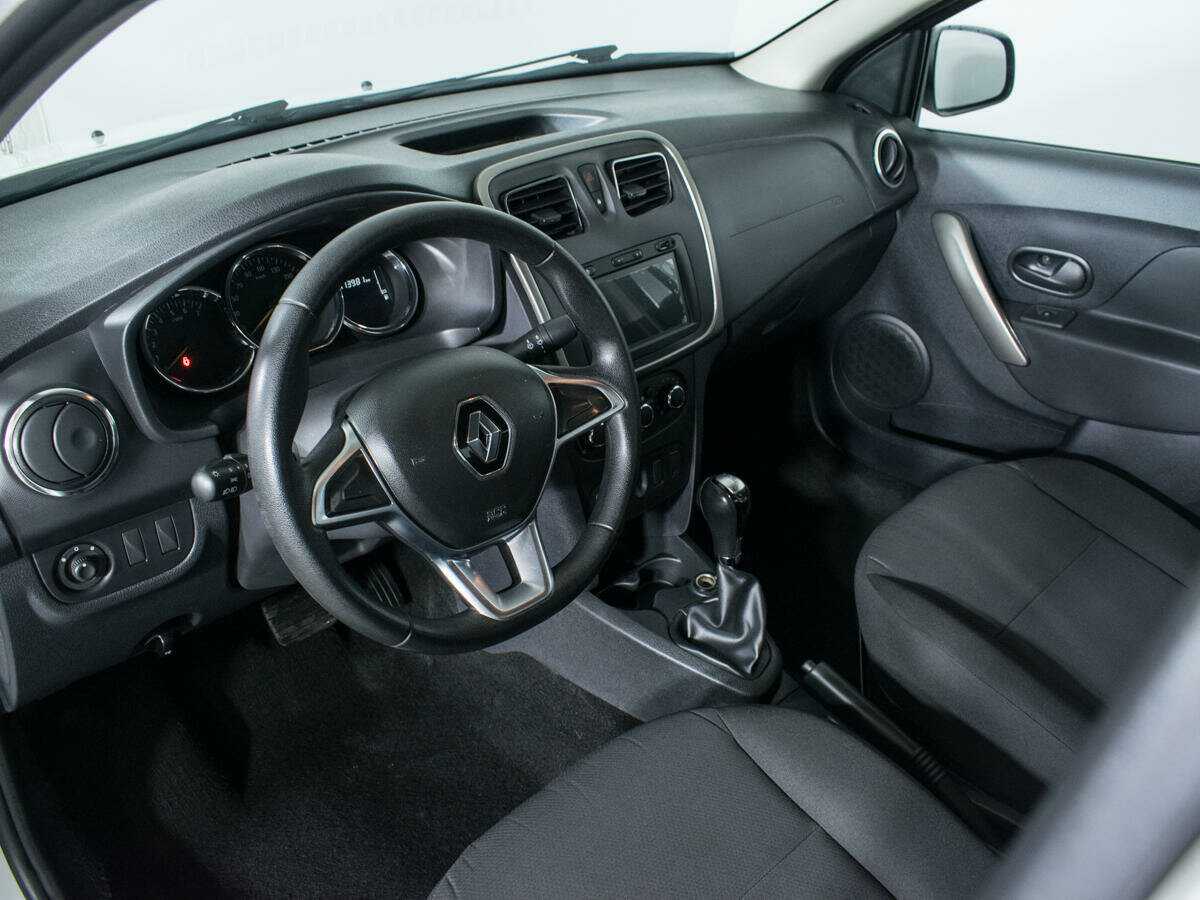 Renault Logan б/у, 2019, Автоматическая. Фото: #12