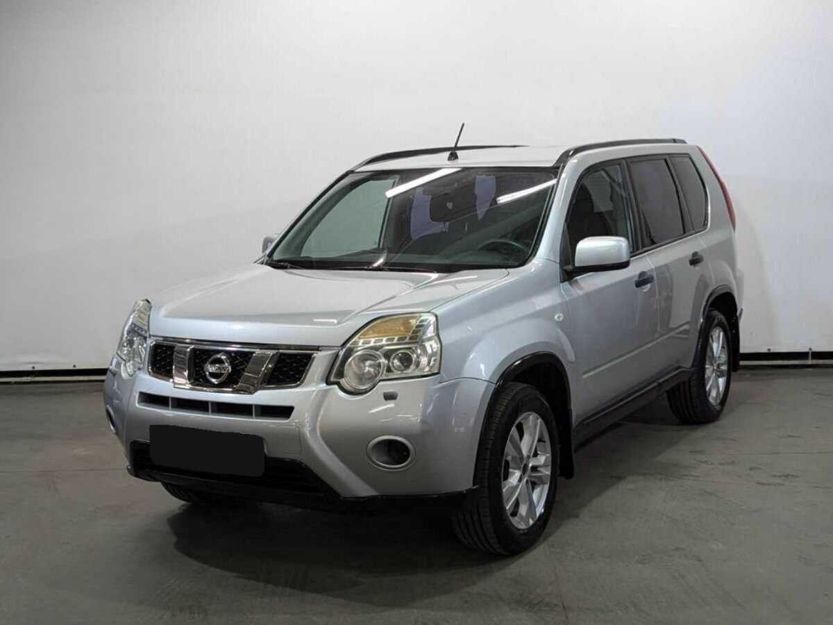 Nissan X-Trail б/у, 2013, Механическая. Фото: #0
