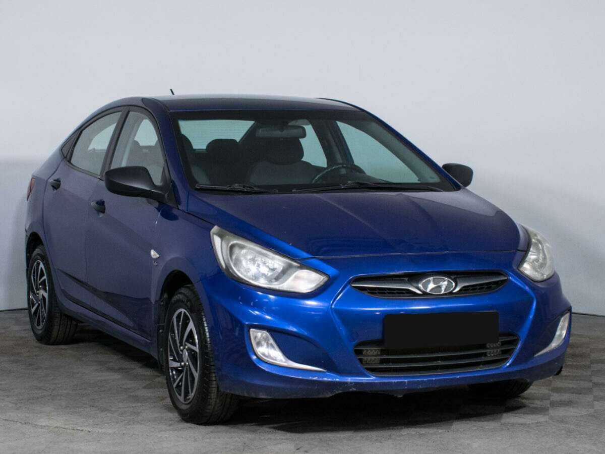 Hyundai Solaris б/у, 2012, Механическая. Фото: #2