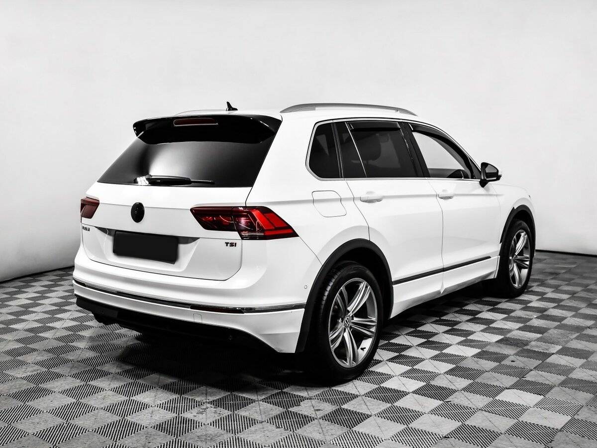Volkswagen Tiguan б/у, 2017, Роботизированная. Фото: #4