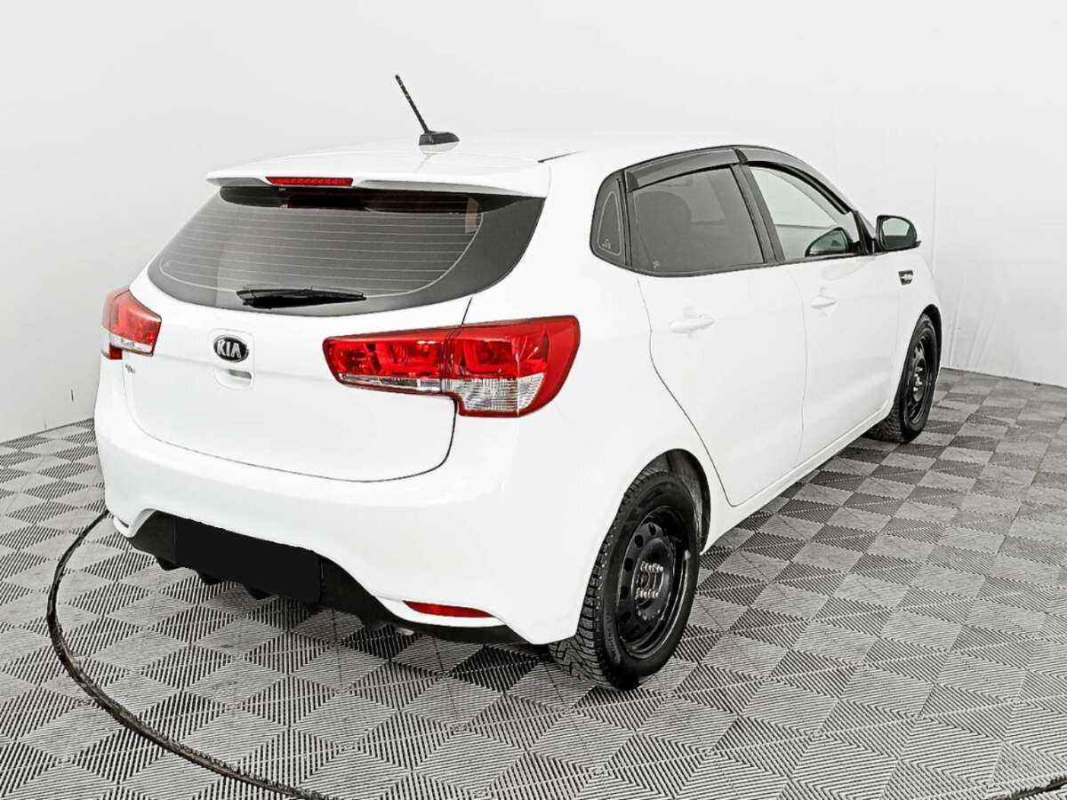 Kia Rio б/у, 2017, Автоматическая. Фото: #4