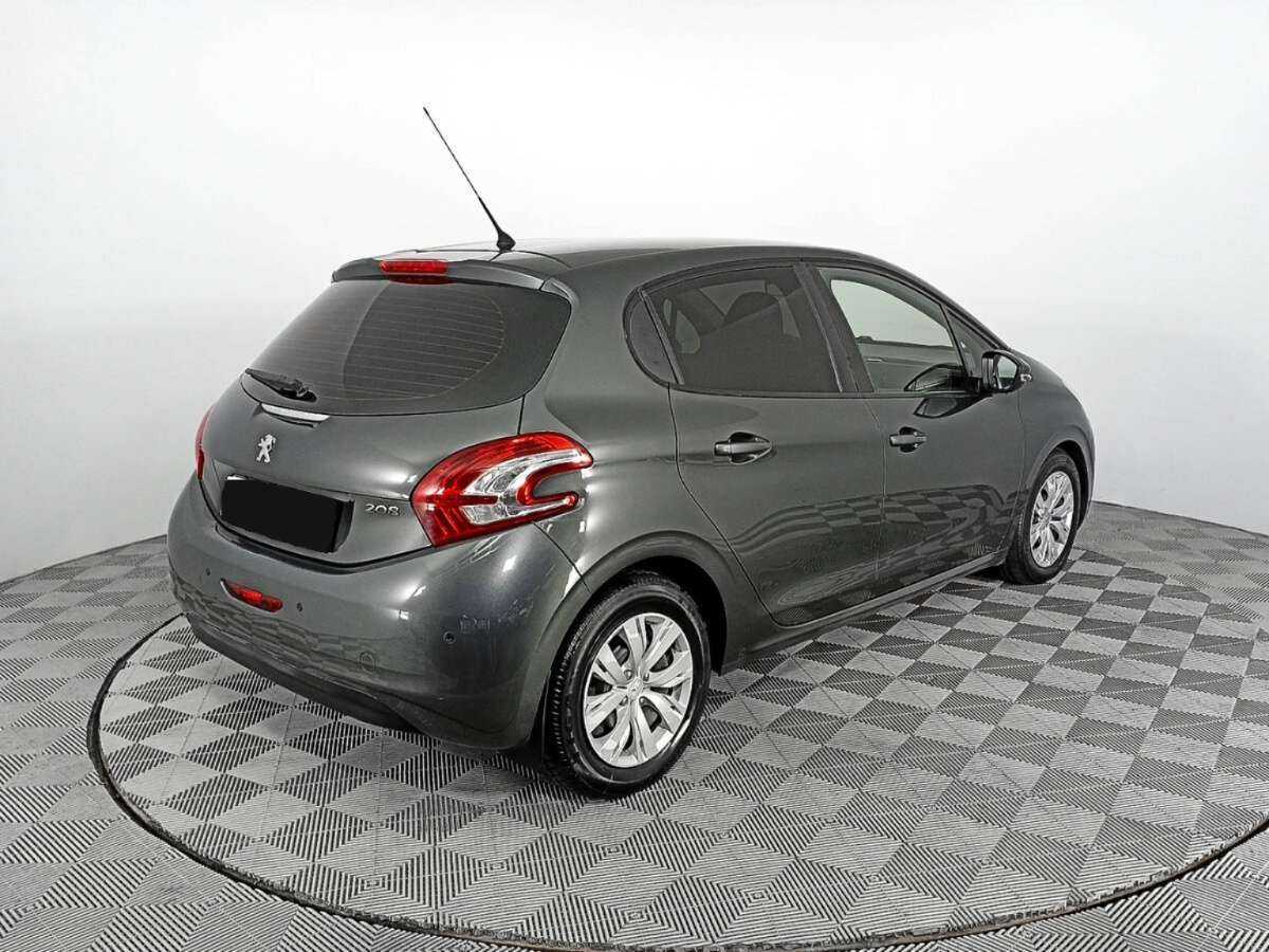 Peugeot 208 б/у, 2013, Автоматическая. Фото: #4