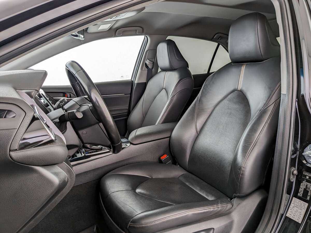 Toyota Camry б/у, 2019, Автоматическая. Фото: #16
