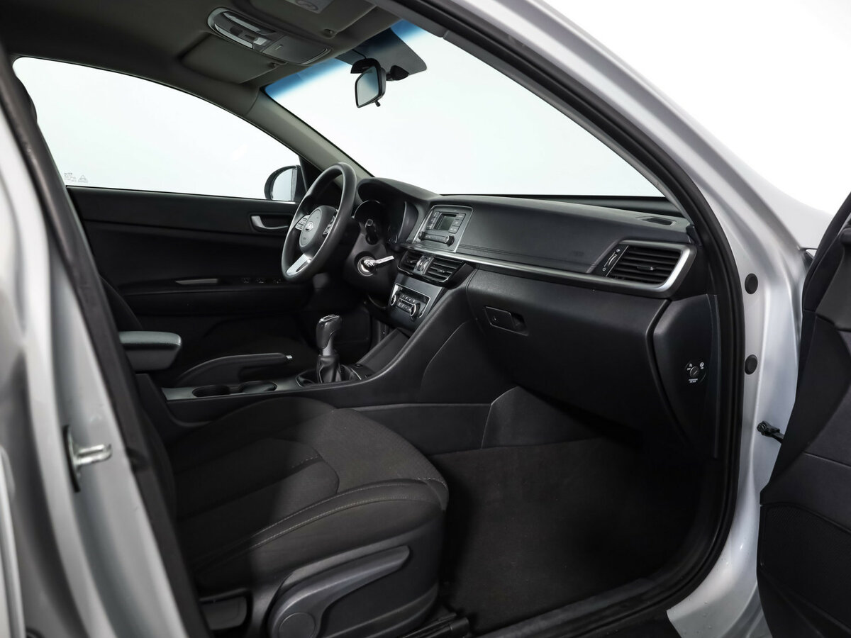 Kia Optima б/у, 2019, Механическая. Фото: #17