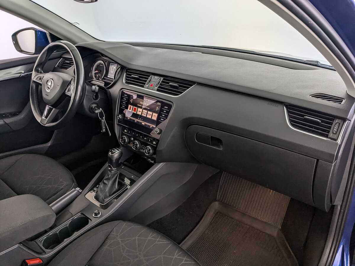 Skoda Octavia б/у, 2020, Автоматическая. Фото: #8