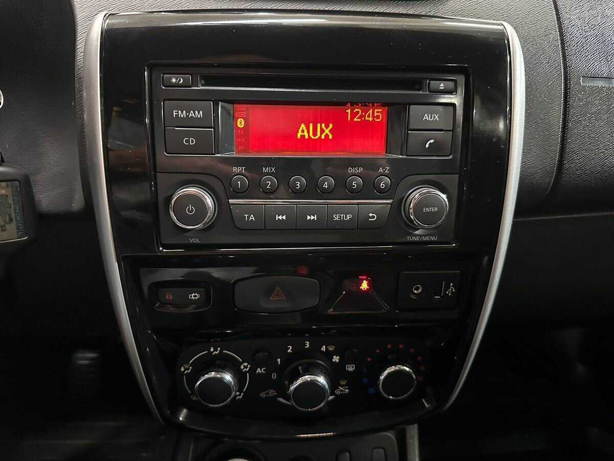 Nissan Terrano б/у, 2014, Механическая. Фото: #11