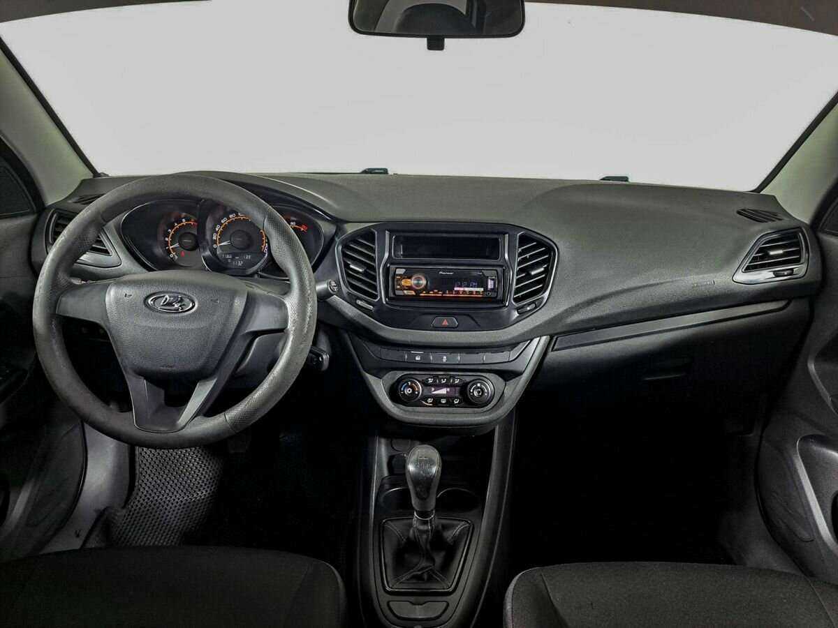 Lada (ВАЗ) Vesta б/у, 2020, Механическая. Фото: #9