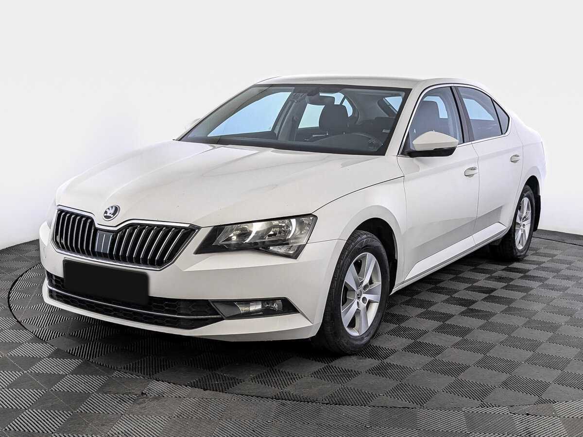 Skoda Superb б/у, 2017, Роботизированная. Посмотреть фото