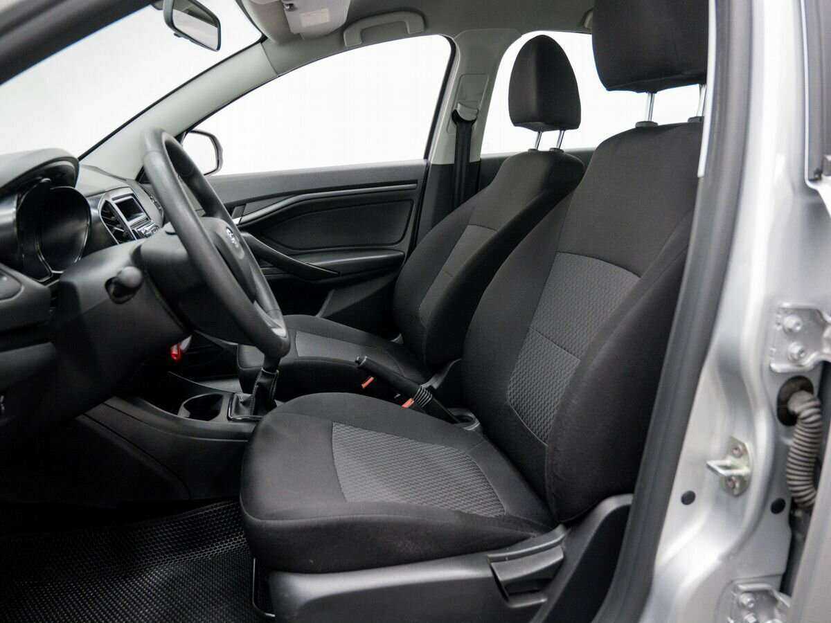 Lada (ВАЗ) Vesta б/у, 2020, Механическая. Фото: #12