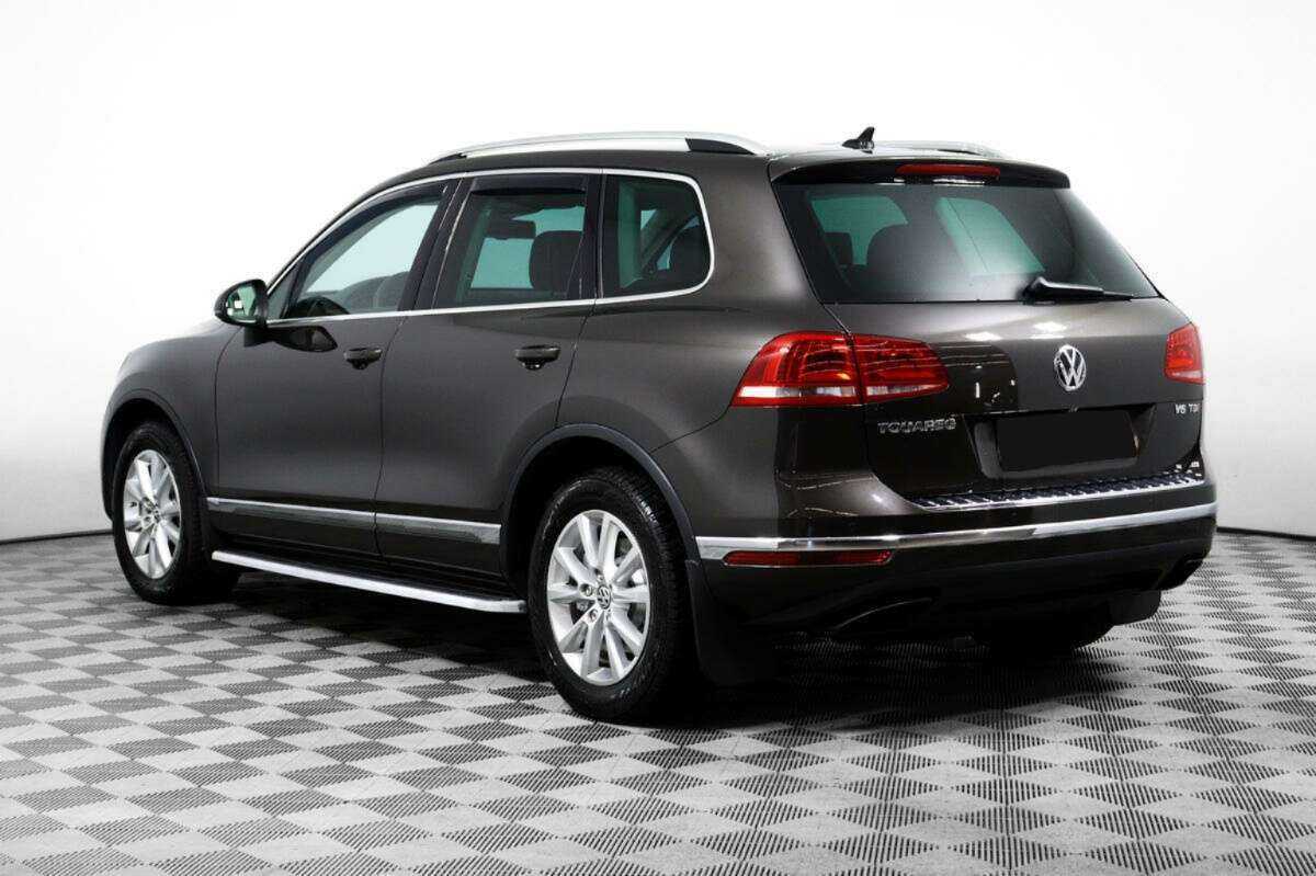 Volkswagen Touareg б/у, 2015, Автоматическая. Фото: #6