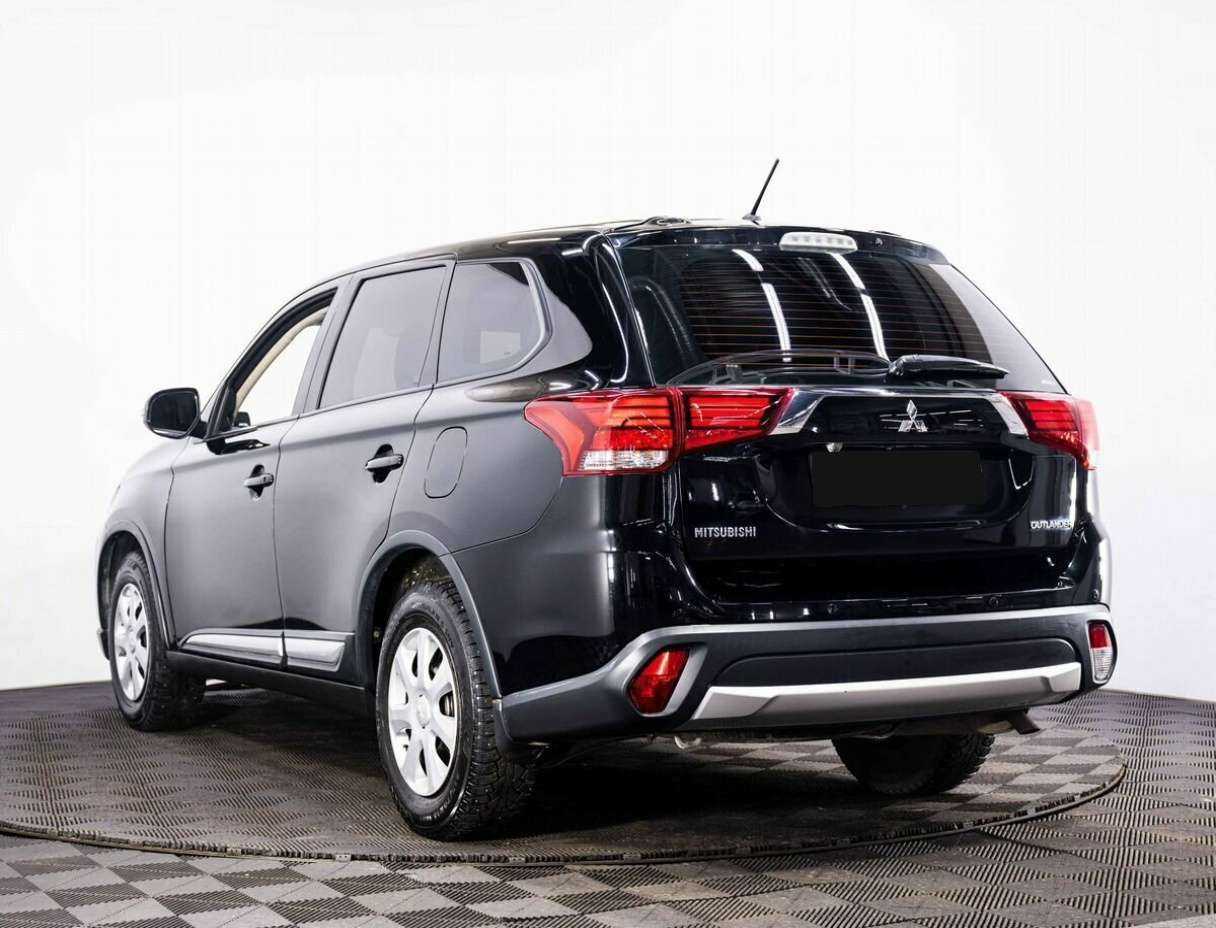 Mitsubishi Outlander б/у, 2016, Вариатор. Фото: #3
