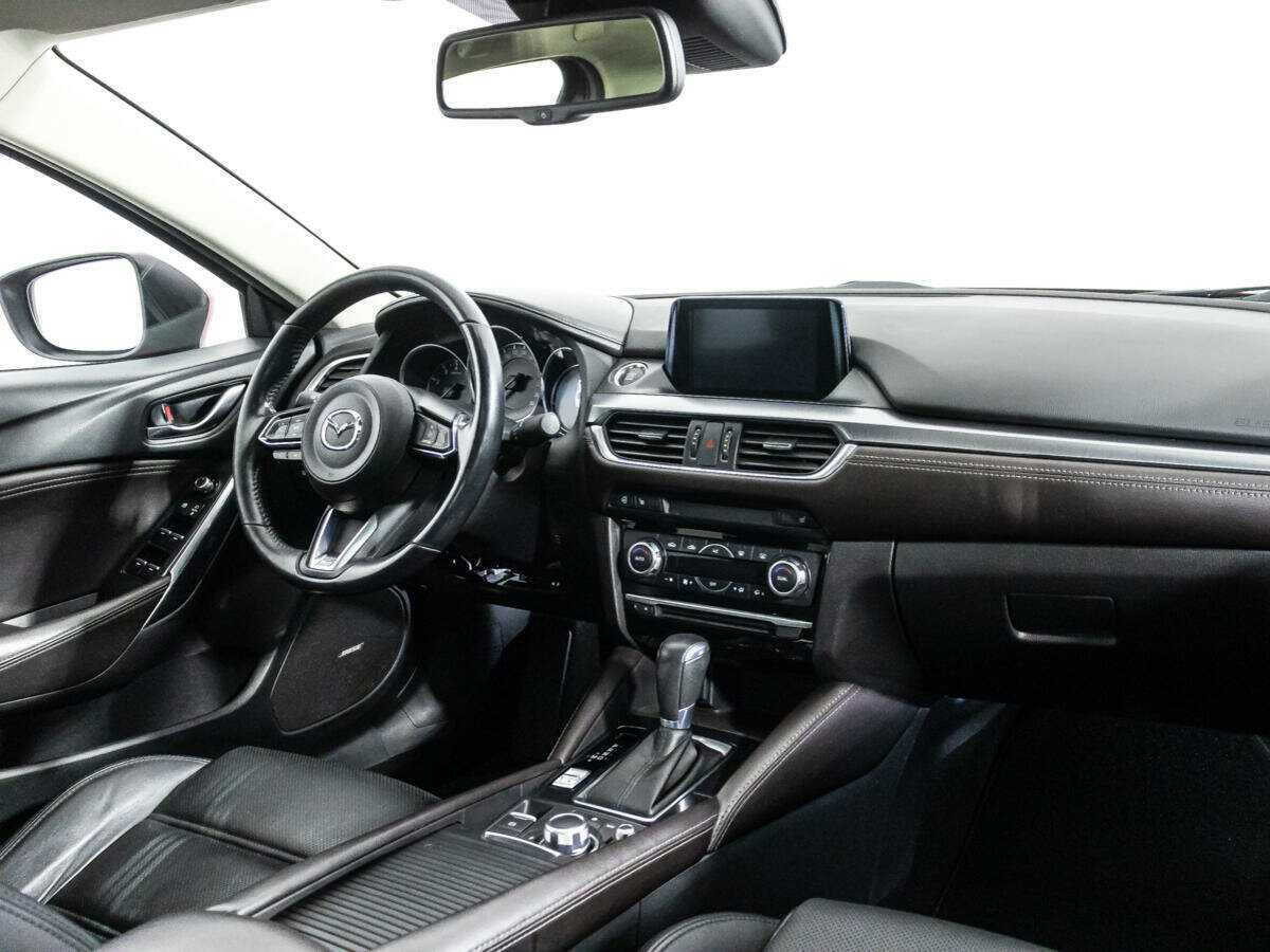 Mazda 6 б/у, 2017, Автоматическая. Фото: #8