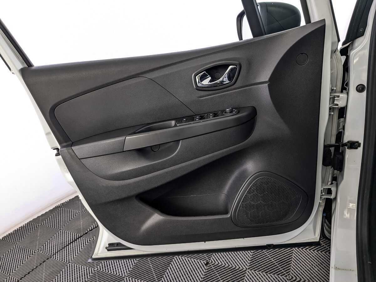 Renault Kaptur б/у, 2018, Вариатор. Фото: #14