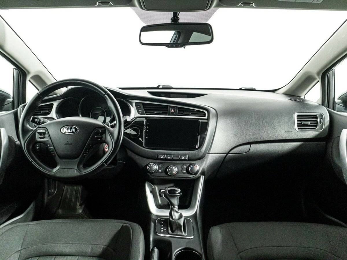 Kia Ceed б/у, 2015, Автоматическая. Фото: #12