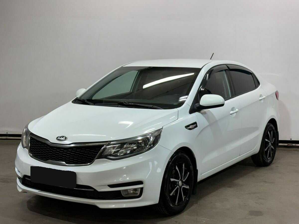Kia Rio б/у, 2017, Механическая. Посмотреть фото