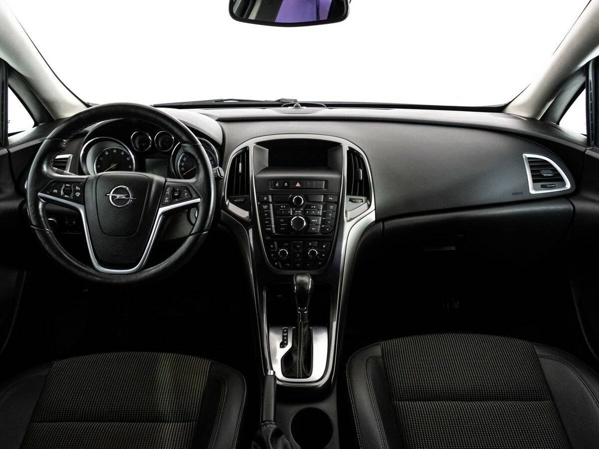 Opel Astra б/у, 2012, Автоматическая. Фото: #9